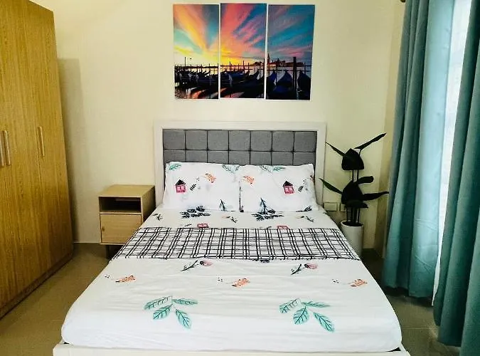One Pavillion Place Aparthotel 4*