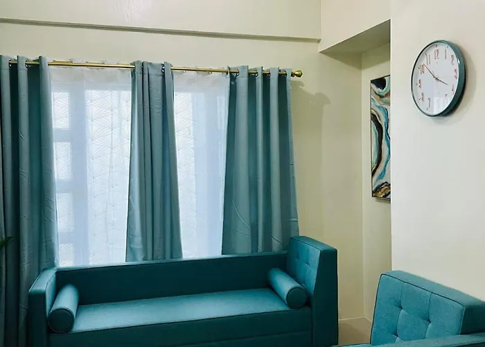 One Pavillion Place 4*